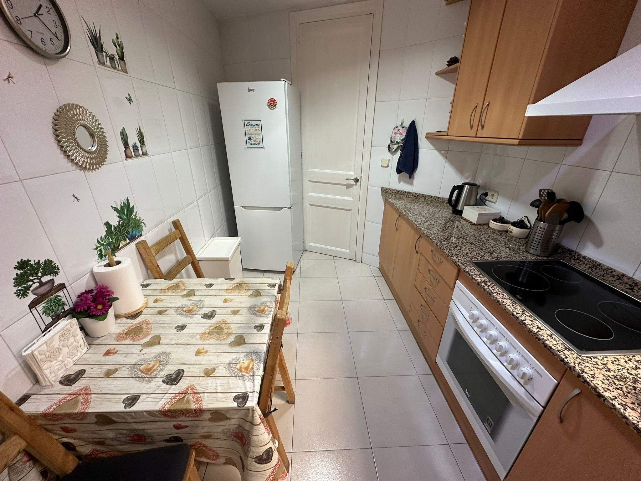 Desk, iron/ironing board, free WiFi
