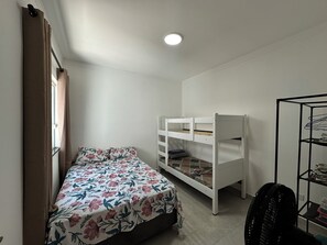 3 bedrooms, WiFi, bed sheets