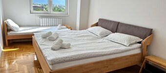 Air Urban 4-room apartment, balcony, parking, air-conditioned and fully equipped