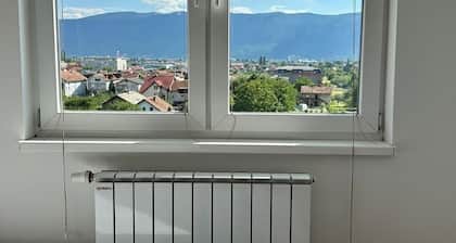 Air Urban 4-room apartment, balcony, parking, air-conditioned and fully equipped