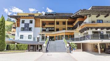 Apartment | Exterior