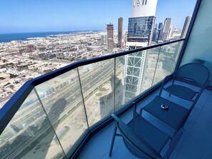 Grand Apartment, Ocean View | Terrace/patio - Lux BnB Paramount Ocean View (Dubai)