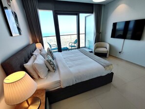 Grand Apartment, Ocean View | 2 bedrooms, in-room safe, blackout curtains, iron/ironing board - Lux BnB Paramount Ocean View (Dubai)