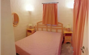 Apartamento, 2 quartos, para fumantes, varanda | 3 quartos