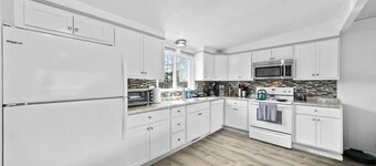 Red Fox Run At Heron Hill Retreat Hot Tub on Lake!