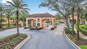 Property grounds - Waterfront Lanai/3 Miles to Disney/Gated Resort (Kissimmee)