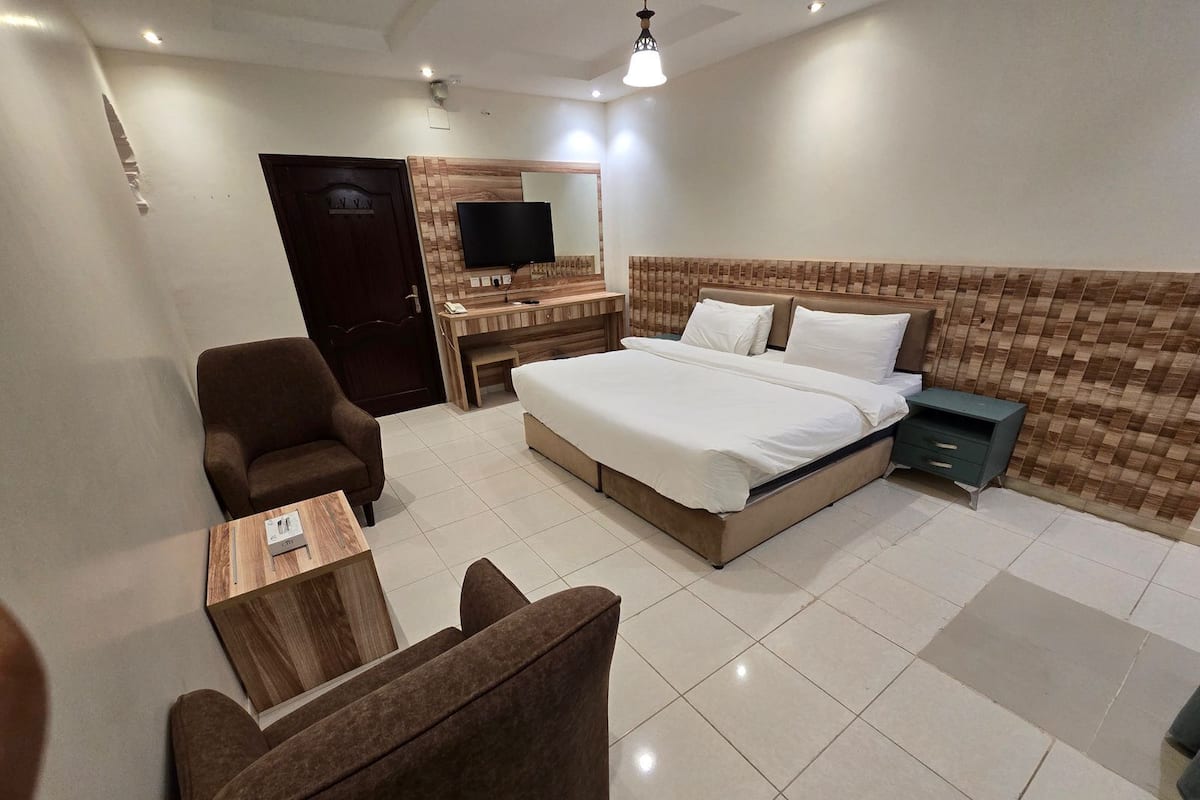 Deluxe Studio, City View | Kalis bunyi, seterika/papan seterika, Wi-fi percuma 