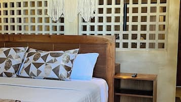Habitación estándar | Espacio para trabajar con laptop, wifi gratis y ropa de cama