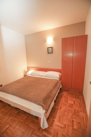 Comfort Apartment, Balcony, Garden View | Free WiFi