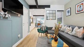 TV, fireplace, video games, offices