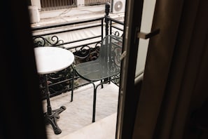 Chambre Double Deluxe, vue ville, en angle