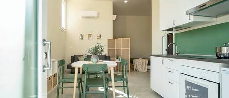 Microwave, oven, stovetop