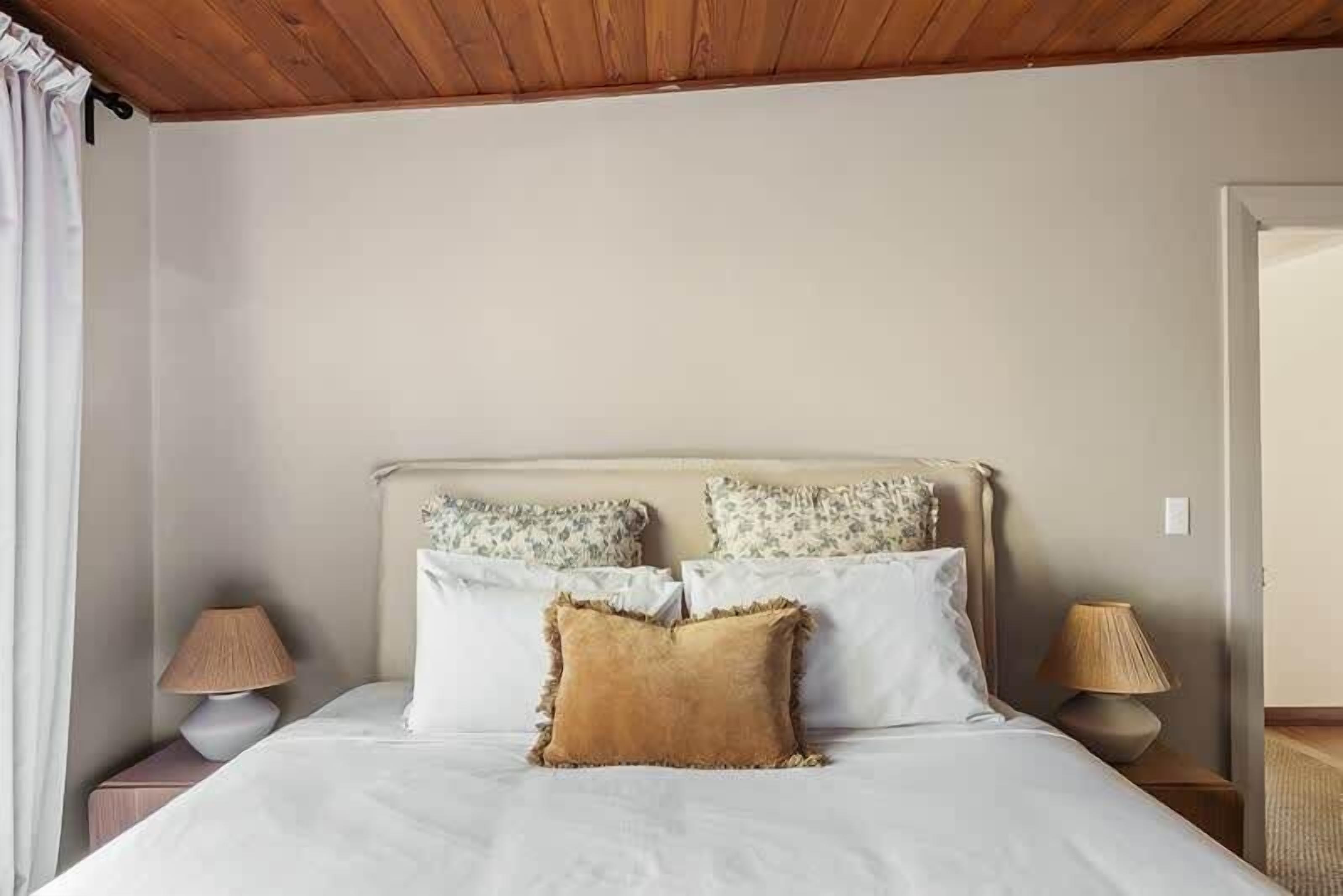 4 chambres, fer et planche à repasser, Wi-Fi, draps fournis