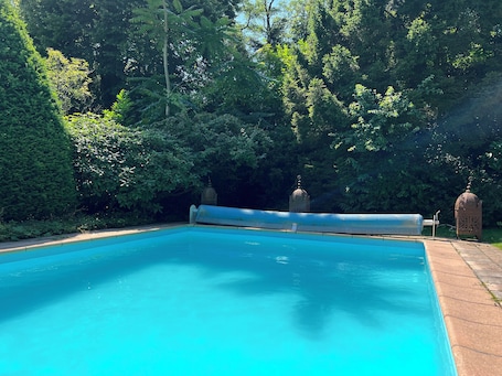 Piscina stagionale all'aperto