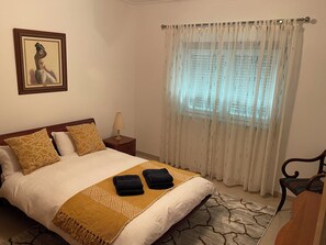 3 Schlafzimmer, Bügeleisen/Bügelbrett, Reisekinderbett, WLAN