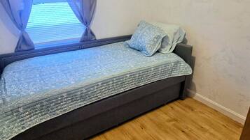 2 chambres, Wi-Fi gratuit, draps fournis