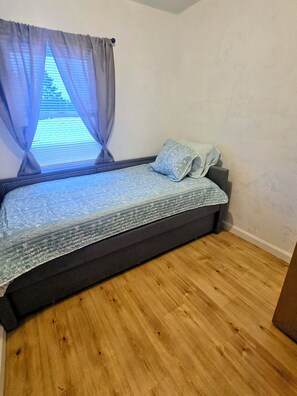 2 bedrooms, free WiFi, bed sheets
