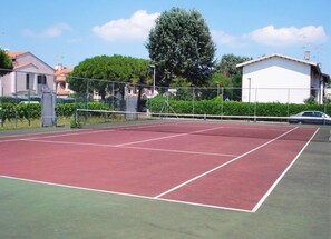 Villa | Sport court