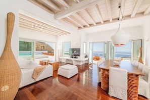 Deluxe Villa, 5 Bedrooms, Private Pool, Sea View | Blackout drapes, soundproofing, iron/ironing board, free WiFi - Anthis Villas Mykonos (Mykonos)