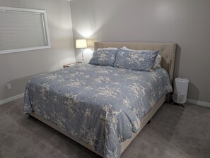 3 bedrooms, bed sheets