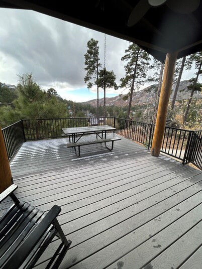 Ski Tucson Cabin on Mt. Lemmon Overlooking Summerhaven, Arizona