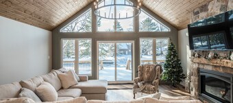 Shadow Creek Luxury Cottage