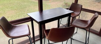 Charming 3-bedroom house in fantastic Kinston with WiFi, AC