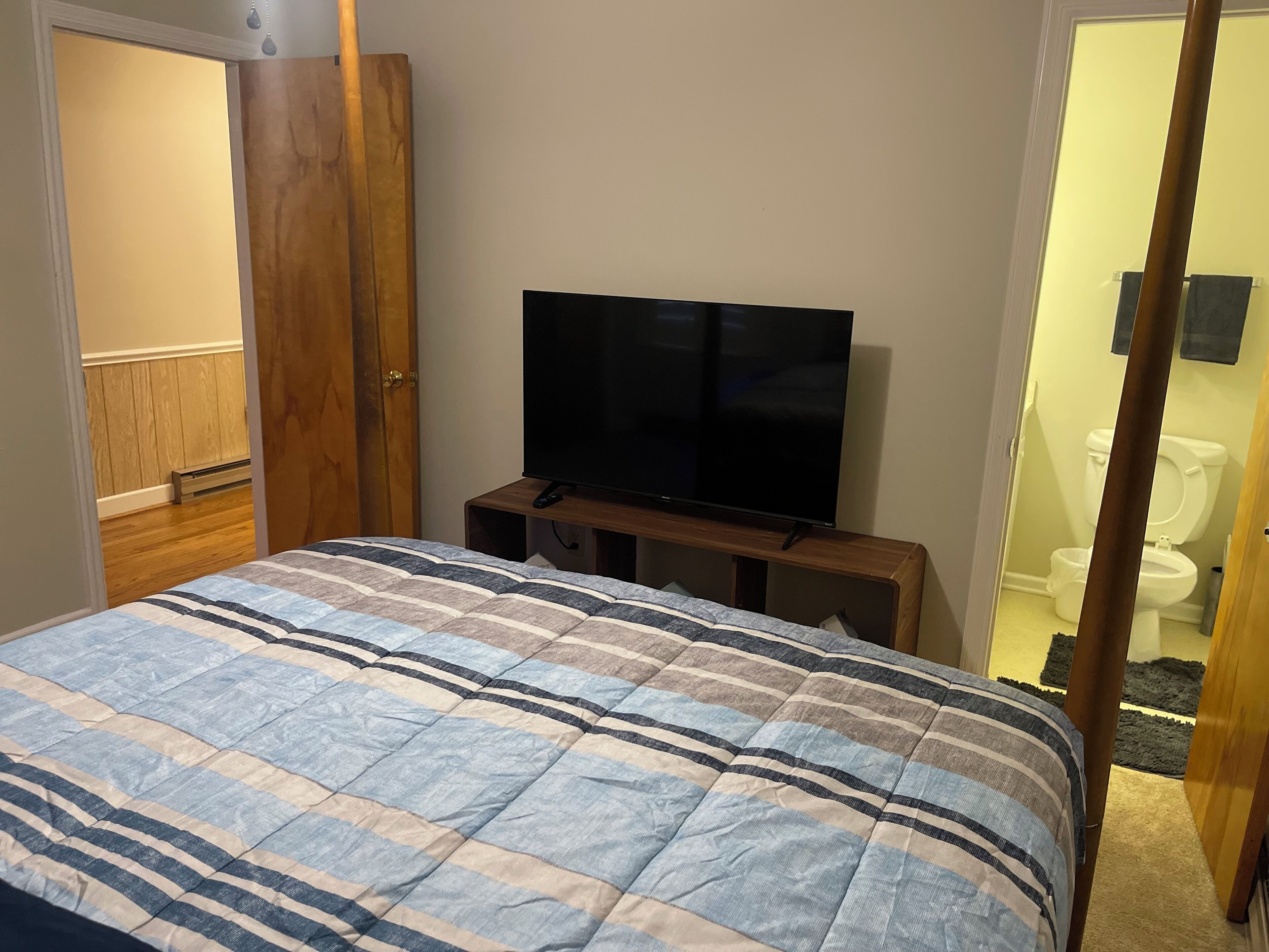 3 dormitorios, tabla de planchar con plancha, wifi y ropa de cama