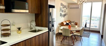 HERMOSO DEPARTAMENTO NUEVO CENTRO DE MONTERREY CON ALBERCA A 5 MIN DE SAN PEDRO