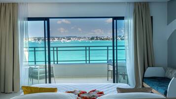 Minibar, in-room safe, soundproofing, free WiFi