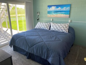 4 quartos, ferros/tábuas de passar roupa, Wi-Fi, roupa de cama