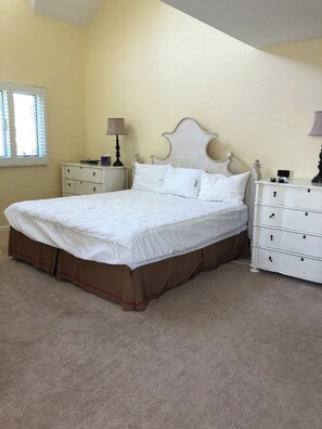 4 bedrooms, WiFi - Spacious 4-bedroom house in enjoyable Dewey Beach with WiFi, AC (Dewey Beach)