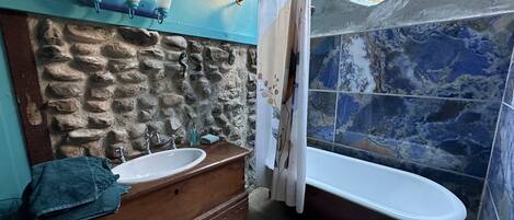 Towels, soap, toilet paper