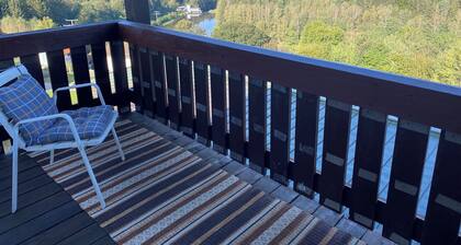 Bright Apartment With Stunning Panoramic Views