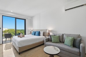 Caja de seguridad en la habitación y decoración personalizada 