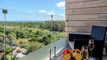 Comfort Penthouse | Balcony view