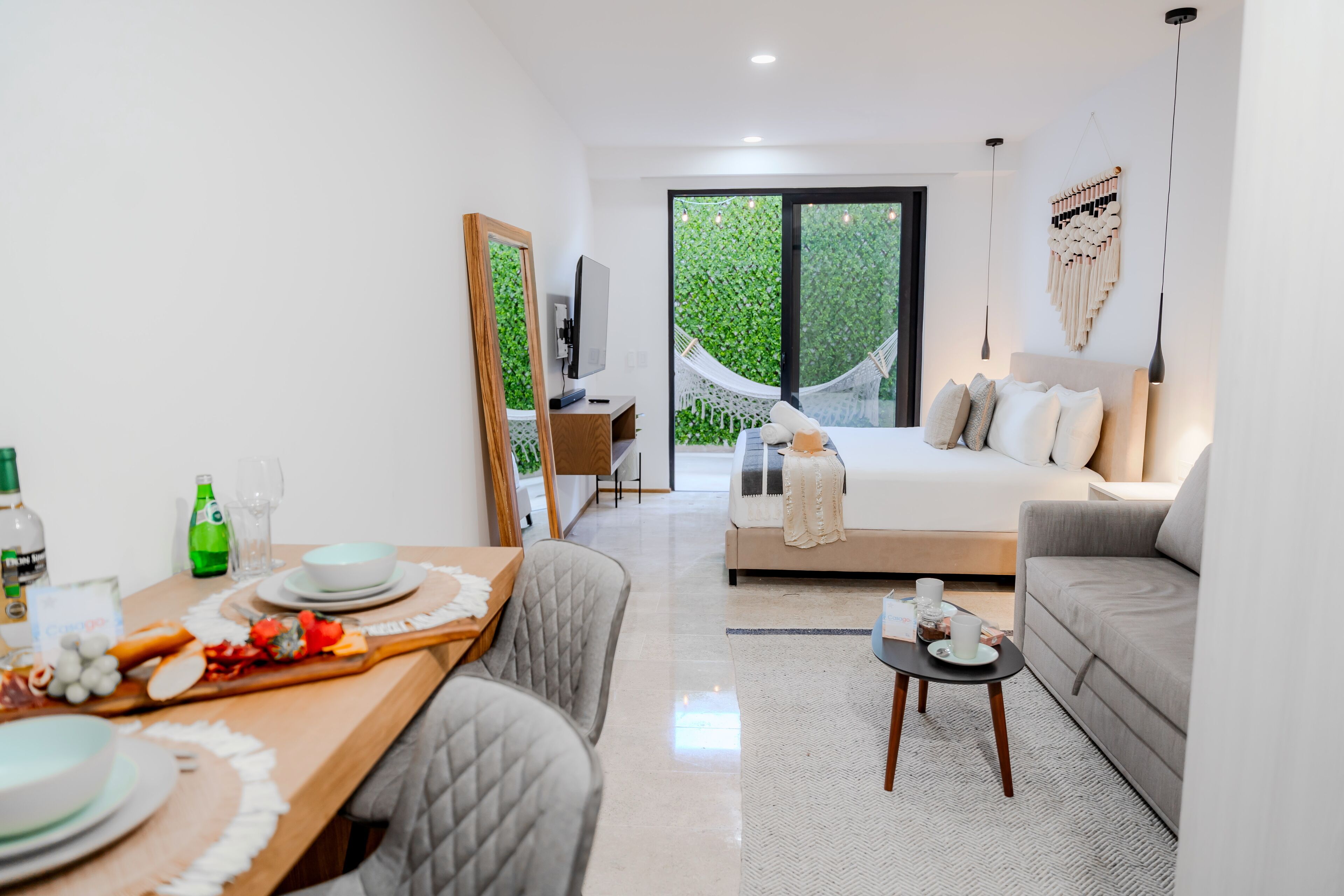 Comfort Studio, Patio | In-room safe, individually decorated, individually furnished