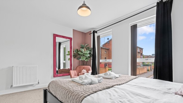 4 chambres, accès au Wi-Fi (inclus), literie fournie