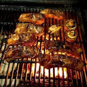 Tempat makan outdoor