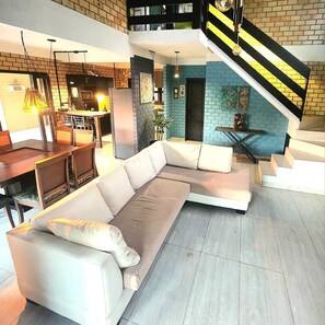 Smart TV, fireplace - Rentalpraiadorosa, 4D all with split pool, jacuzzi, comfort and privacy (Ibiraquera Imbituba)