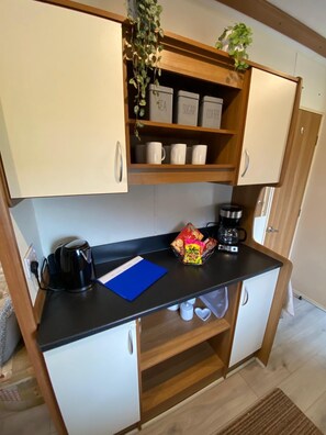 Interior - Island Retreat (Sandown)