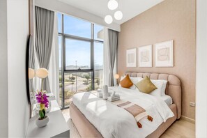 1 bedroom, iron/ironing board, free WiFi, bed sheets - Elite 1 Bedroom Getaway (Dubai)