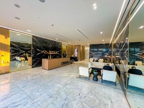 Lobby - Binghatti 1-Bedroom Dream Stay (Dubai)
