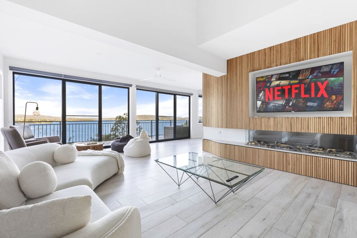 TV, fireplace, offices