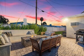 تناول الطعام بالخارج