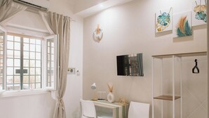Unclassified image, 4 of 44, button - B&B del bosco (Catania)