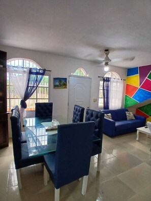 Interior - Villa con Piscina en Boca Chica (Boca Chica)
