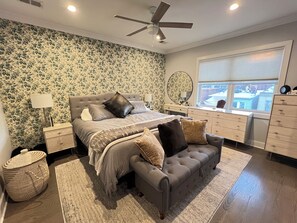 3 Schlafzimmer, Reisekinderbett, WLAN