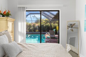 3 室のベッドルーム、アイロン / アイロン台、WiFi (無料)、ベッドシーツ