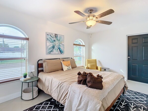 3 bedrooms, WiFi, bed sheets